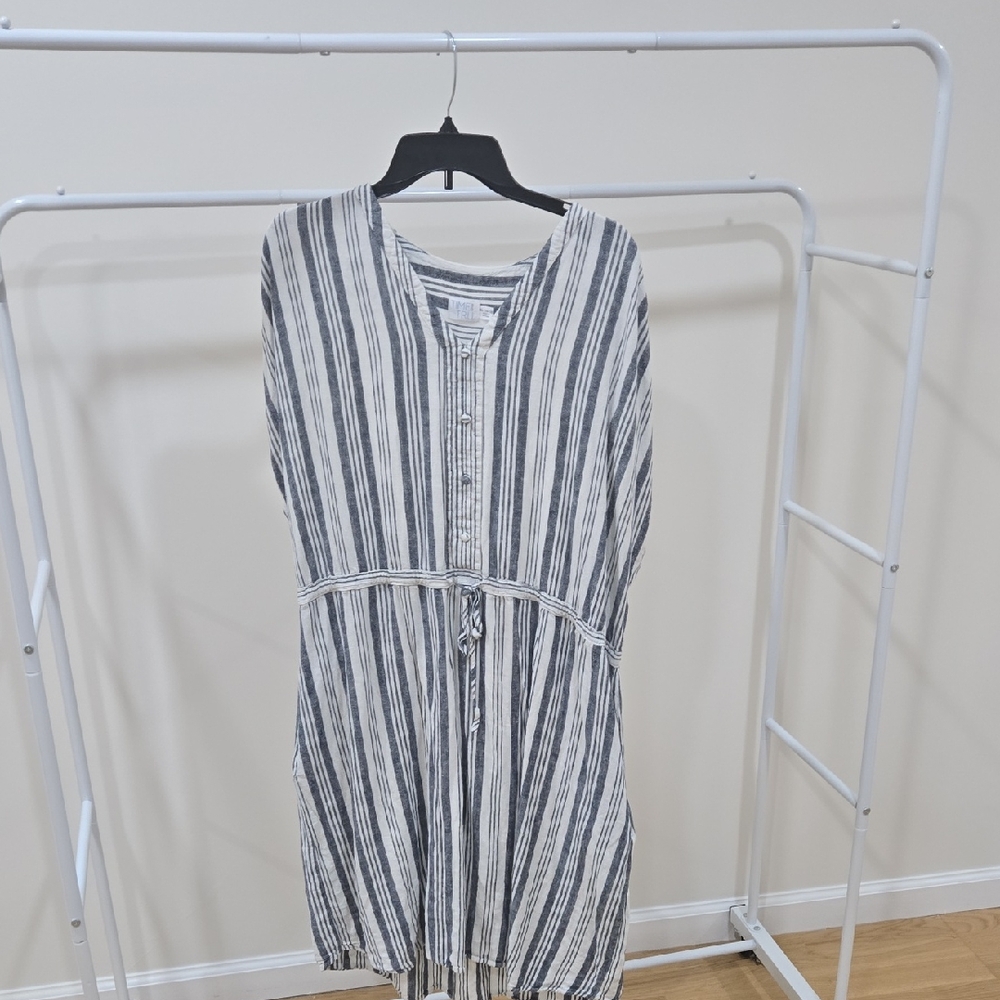 Time and Tru Navy and White Striped Dress